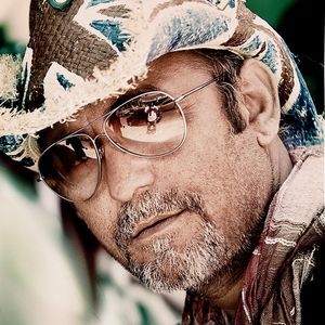 Meet your Posher, Ash